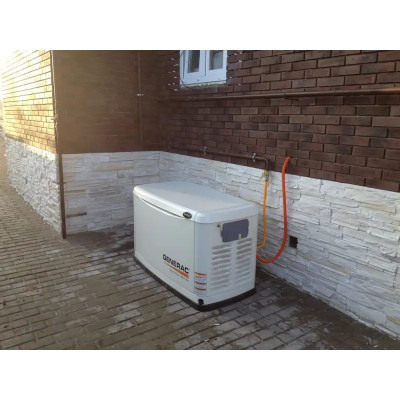Газовый генератор с воздушным охлаждением 13 кВт GENERAC (7146)