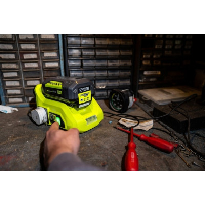 Інвертор напруги акумуляторний Ryobi Max Power RY36BI300A-0 36В 300/500Вт розетка 1х220В роз'єм 1хUSB 1хType-C 0.85кг без АКБ та ЗП (5133004893) Інвертор напруги акумуляторний Ryobi Max Power RY36BI300A-0 36В 300/500Вт розетка 1х220В роз'єм 1хUSB 1хType-C 0.85кг без АКБ та ЗП (5133004893)