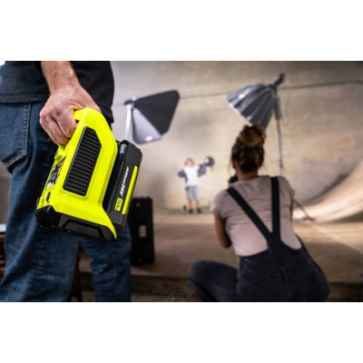 Інвертор напруги акумуляторний Ryobi Max Power RY36BI300A-0 36В 300/500Вт розетка 1х220В роз'єм 1хUSB 1хType-C 0.85кг без АКБ та ЗП (5133004893) Інвертор напруги акумуляторний Ryobi Max Power RY36BI300A-0 36В 300/500Вт розетка 1х220В роз'єм 1хUSB 1хType-C 0.85кг без АКБ та ЗП (5133004893)