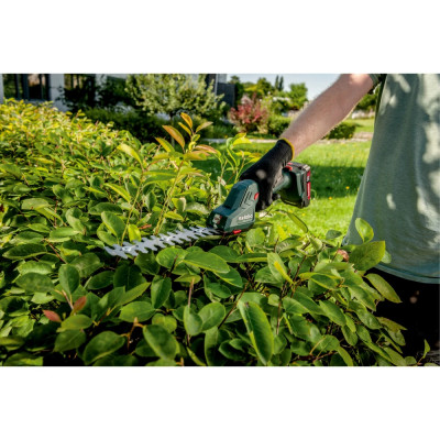 Акумуляторні садові ножиці Metabo SGS 18 LTX Q (601609840)