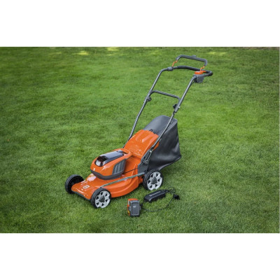 Газонокосарка акумуляторна Husqvarna LC 137i КІТ (АКБ+ЗП) (9705009-04)