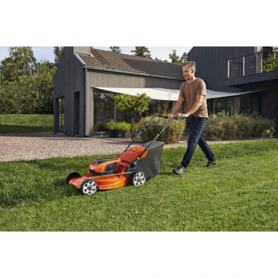 Газонокосарка акумуляторна Husqvarna LC 142iS (9705419-01)