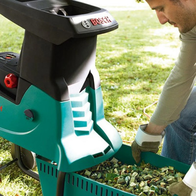 Садовий подрібнювач Bosch AXT 25 D (0600803100)