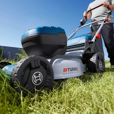 Аккумуляторная газонокосилка Bosch GRA 18V2-46 Professional без АКБ и ЗУ (06008C8000)